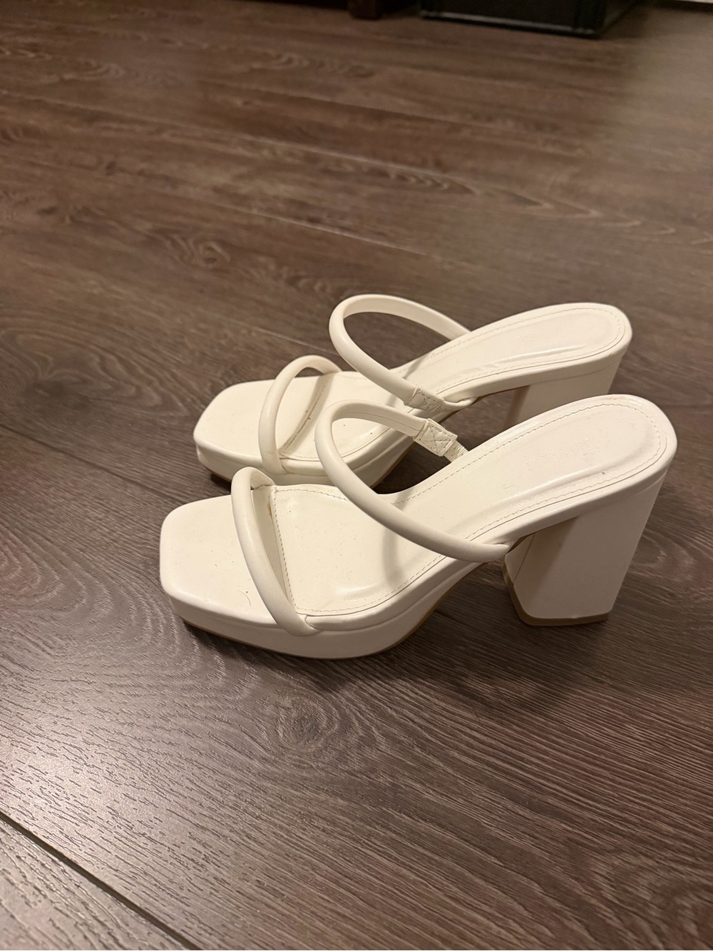 Forever 21 White Strappy Platform Block Heel Sandals